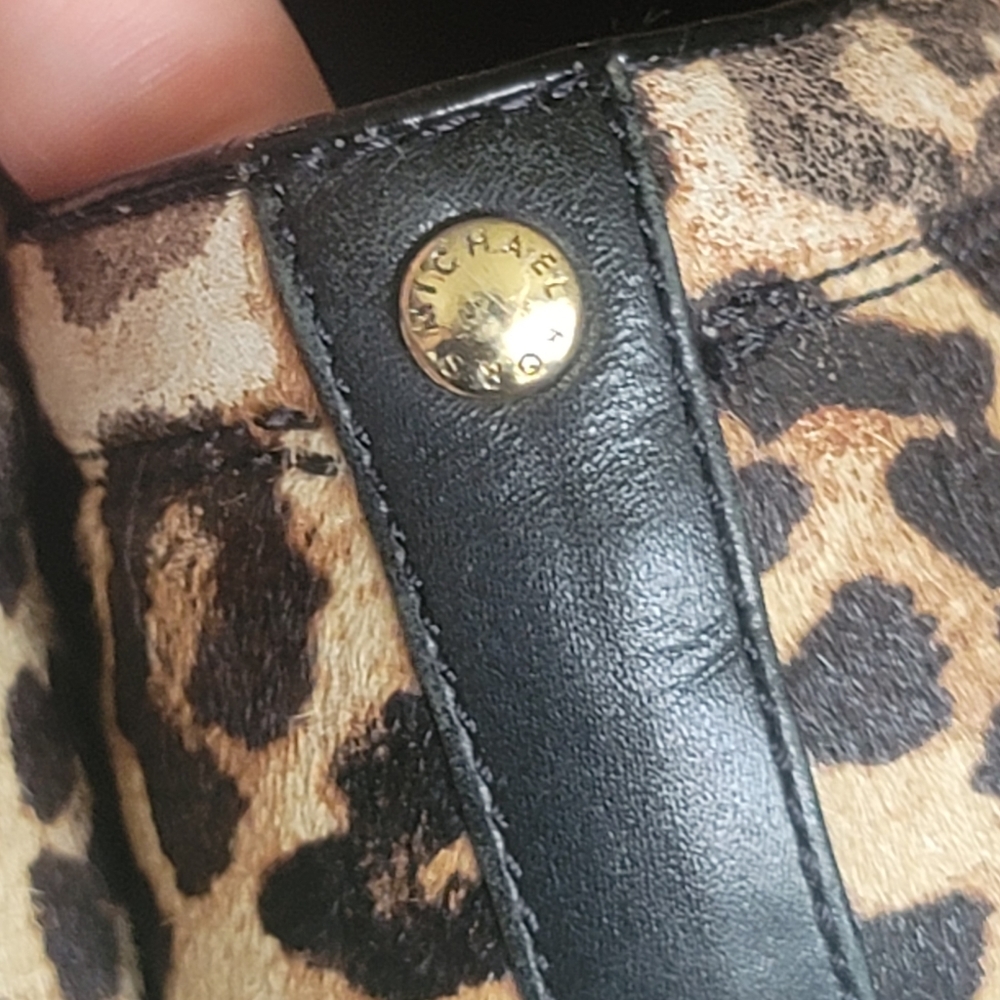 MICHAEL Kors Slip On Leopard Print Calf Hair Sneakers Flats Size 7M - Picture 11 of 16